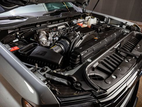 Used 2025 Chevrolet Silverado 2500 LT w/ Trail Boss Package image 41