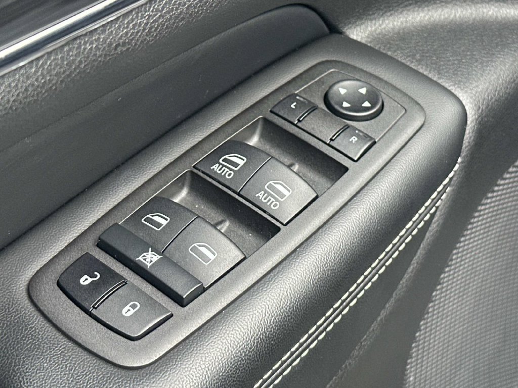 Used 2021 Jeep Grand Cherokee Limited w/ Quick Order Package 28K 80th AWD/4WD image 19