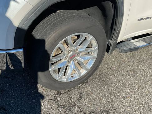 Used 2019 GMC Sierra 1500 SLT w/ SLT Premium Plus Package image 9