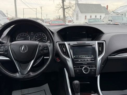 Used 2016 Acura TLX w/ Technology Package FWD image 19