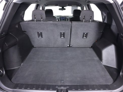 Used 2019 Chevrolet Equinox LT AWD/4WD image 34