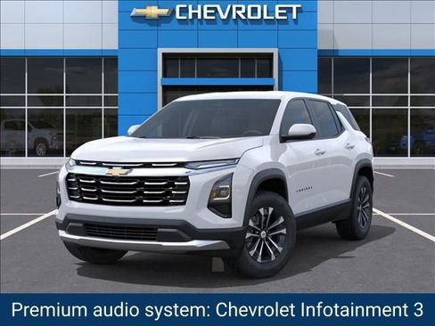 New 2026 Chevrolet Equinox LT image 6