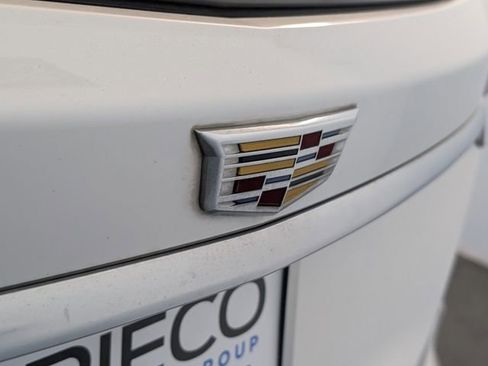 Used 2021 Cadillac XT6 Premium Luxury image 11