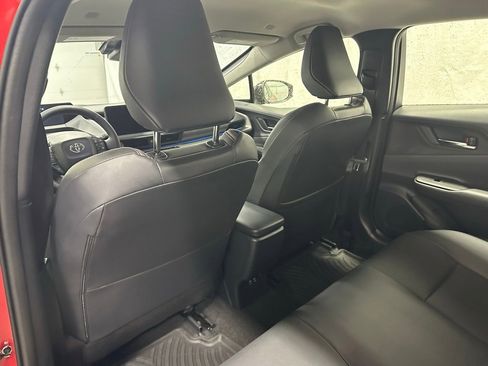 Used 2025 Toyota Prius XLE image 49