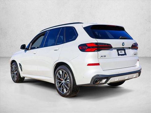Used 2026 BMW X5 xDrive40i w/ Premium Package AWD/4WD image 7