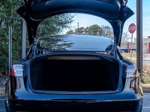 Used 2023 Tesla Model 3 Performance image 24