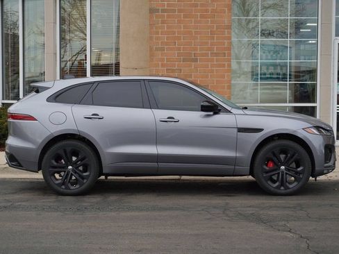 Used 2025 Jaguar F-PACE R-Dynamic S AWD/4WD image 6
