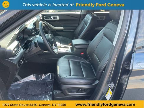 Used 2024 Ford Explorer XLT AWD/4WD image 14