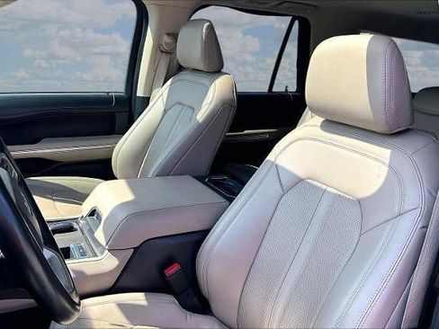 Used 2022 Ford Expedition Max Limited RWD image 17
