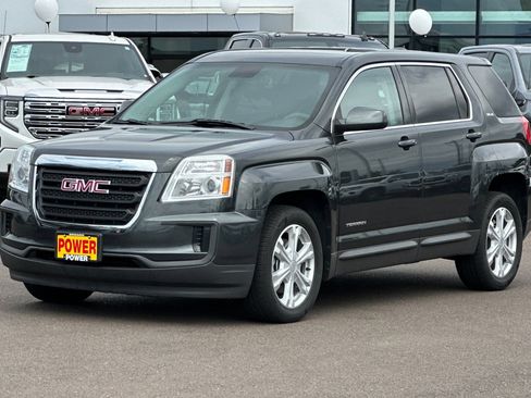 Used 2017 GMC Terrain SLE AWD/4WD image 8