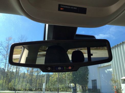 Used 2020 GMC Canyon Denali image 23