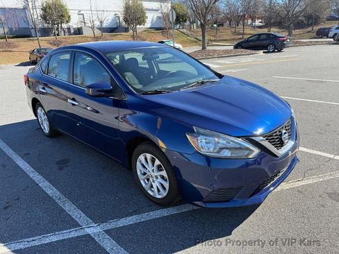 Used 2019 Nissan Sentra SV image 3