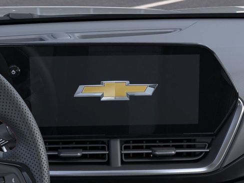 New 2026 Chevrolet Trax RS w/ Driver Confidence Package image 44