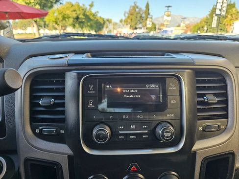 Used 2018 RAM 2500 Tradesman w/ Power & Remote Entry Group image 12