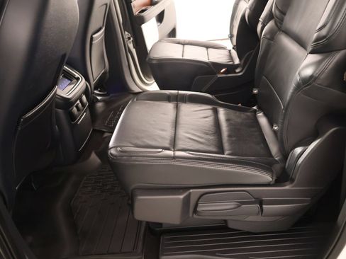 Used 2023 Lincoln Navigator L Reserve AWD/4WD image 12