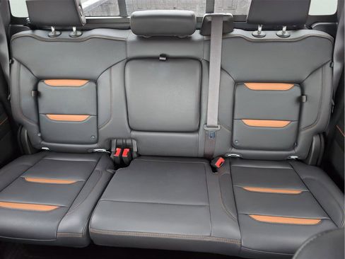 Used 2024 GMC Sierra 2500 AT4 w/ AT4 Premium Plus Package image 26