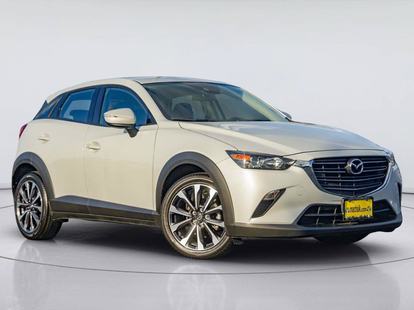 Used 2019 MAZDA CX-3 Touring FWD image 1