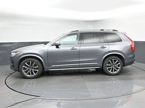 Used 2019 Volvo XC90 T5 Momentum w/ Multimedia Package FWD image 6