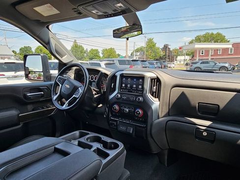 Used 2022 Chevrolet Silverado 2500 LT w/ Convenience Package AWD/4WD image 21