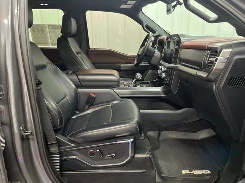 Used 2024 Jeep Wagoneer Series II AWD/4WD image 38