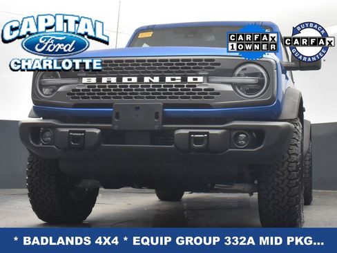 Used 2025 Ford Bronco Badlands image 23