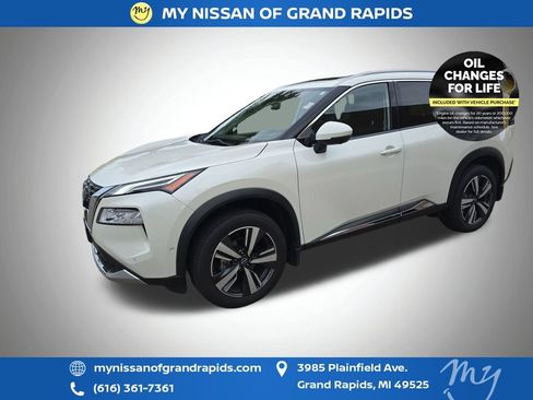 Used 2023 Nissan Rogue Platinum w/ Platinum Premium Package AWD/4WD image 4