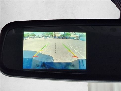 Used 2015 Ford F250 XLT w/ XLT Premium Package AWD/4WD image 8