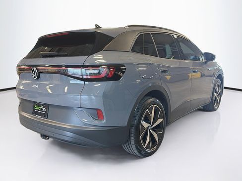 Used 2023 Volkswagen ID.4 Pro S image 9