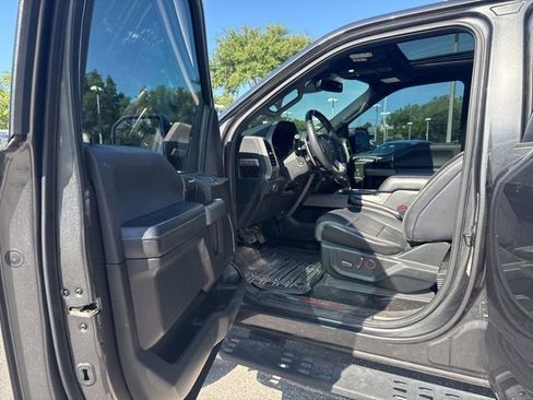 Used 2018 Ford F150 Raptor w/ Equipment Group 802A Luxury AWD/4WD image 14