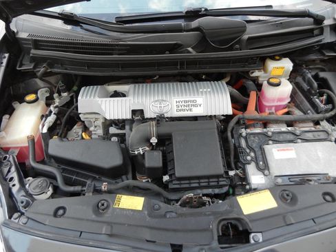 Used 2012 Toyota Prius Four image 46