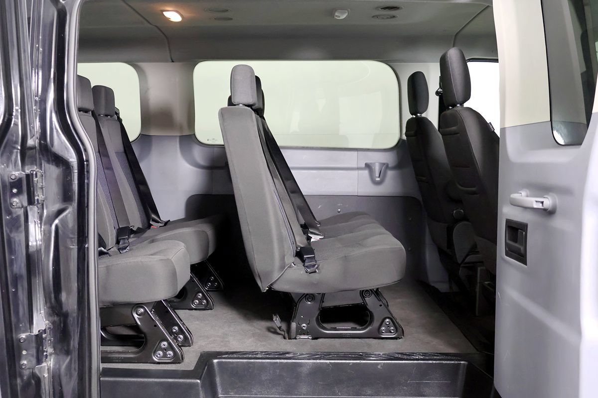 Used 2018 Ford Transit 350 XL RWD image 40