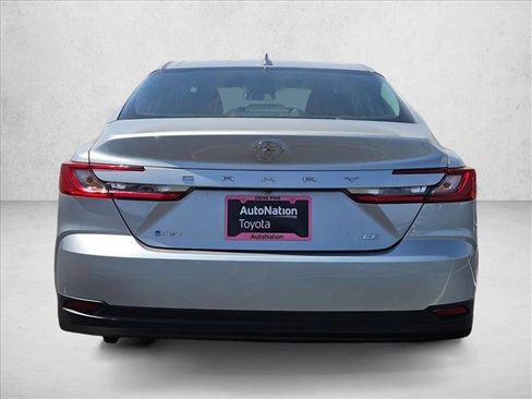 Used 2025 Toyota Camry LE FWD image 7