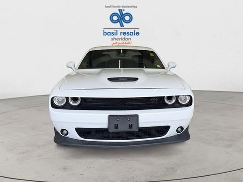 Used 2022 Dodge Challenger R/T w/ Plus Package image 5