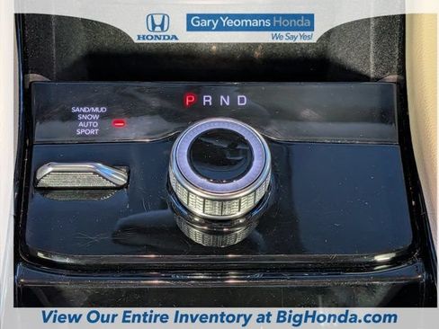 Used 2021 Jeep Grand Cherokee L Limited w/ MOPAR Finishing Package AWD/4WD image 21