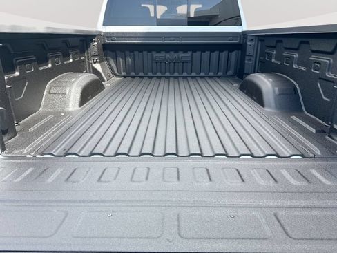 New 2026 GMC Sierra 2500 SLE w/ SLE Value Package; AWD/4WD image 25