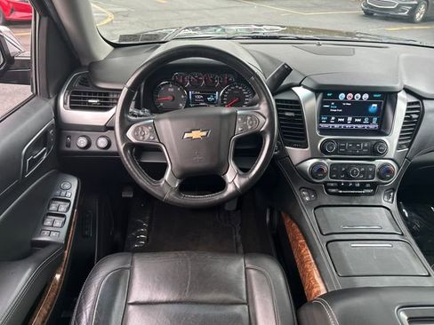 Used 2017 Chevrolet Suburban Premier image 14