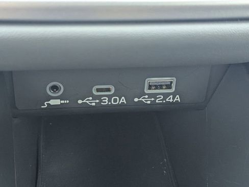 Used 2025 Subaru Outback Onyx Edition XT w/ Popular Package #2 image 23