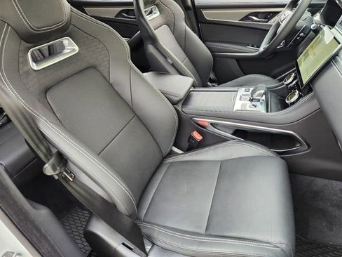 Used 2025 Jaguar F-PACE R-Dynamic S AWD/4WD image 11