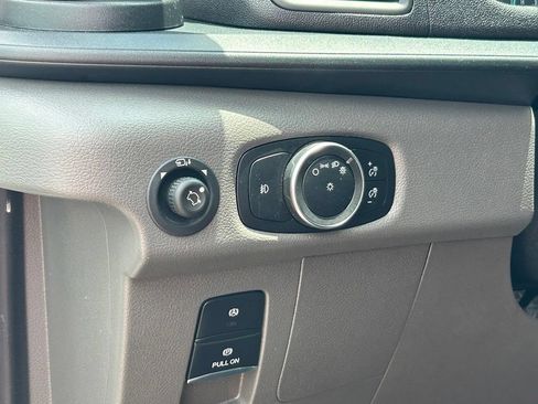 Certified 2025 Ford Transit 350 XLT RWD image 33