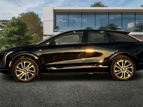 New 2026 Cadillac Optiq Sport 1 image 7