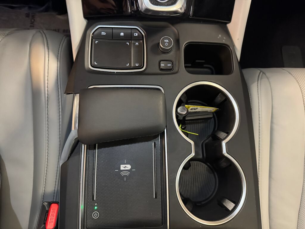 Certified 2024 Acura MDX w/ Technology Package AWD/4WD image 22