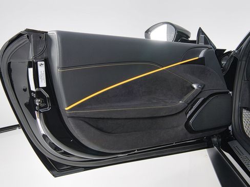 Certified 2021 Ferrari Roma RWD image 21