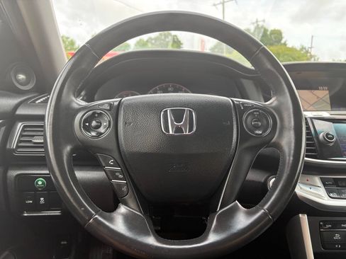 Used 2015 Honda Accord EX-L image 18