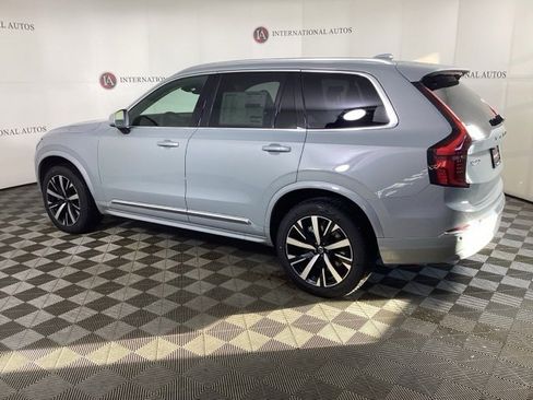 New 2026 Volvo XC90 B5 Core image 7