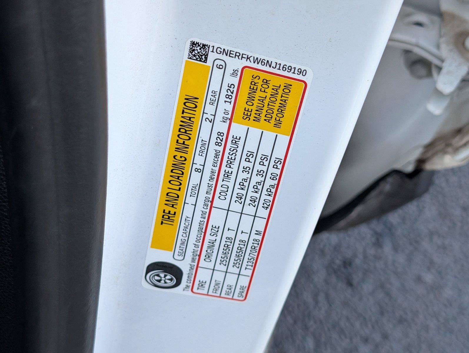 Used 2022 Chevrolet Traverse LS FWD image 14