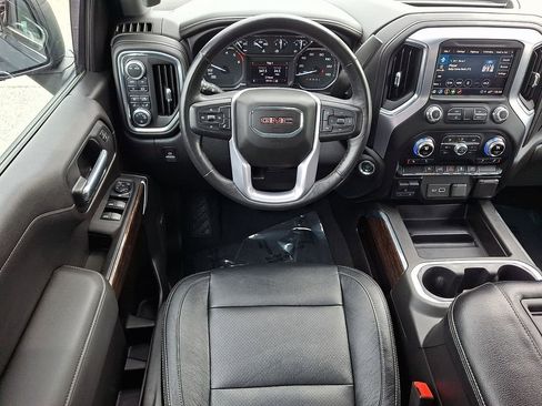 Certified 2021 GMC Sierra 1500 Elevation w/ Preferred Package AWD/4WD image 11