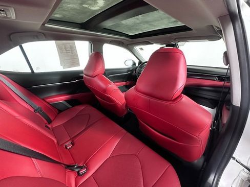 Used 2022 Toyota Camry XSE image 13