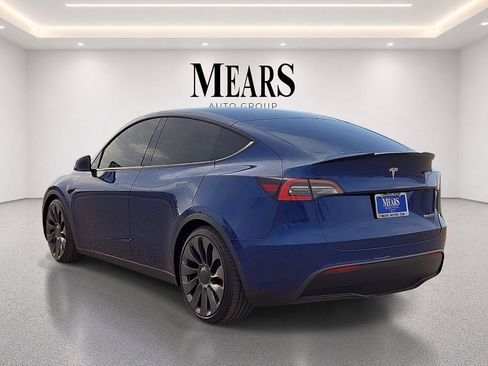 Used 2021 Tesla Model Y Performance AWD/4WD image 3