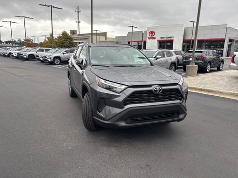 New 2025 Toyota RAV4 XLE image 7