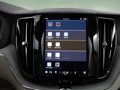 New 2025 Volvo XC60 T8 Plus w/ Protection Package Premier image 28